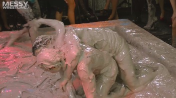 Messy Wrestling: Fashion Freaks Throw Down In The Mud - Watch Them Roar! Screencap 75 on www.sinx.com