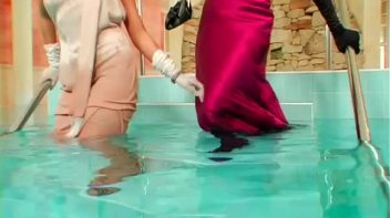 Sapphic Splash Screencap 11 on www.sinx.com