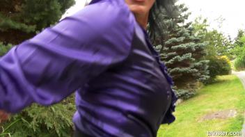 Caught peeking Screencap 12 on www.sinx.com