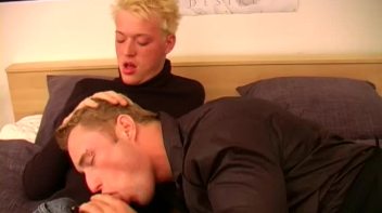 Dudes Getting Gay Busted By Girlfriend Screencap 13 on www.sinx.com