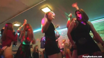 Party Hardcore Gone Crazy Vol. 29 Part 6 - Cam 2 Screencap 71 on www.sinx.com
