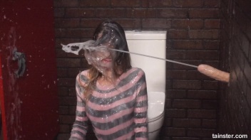 Femdom Babe Plays With Goo Spurting Dildo Screencap 119 on www.sinx.com