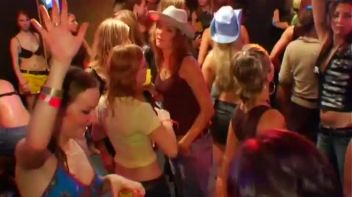 Roadhouse Hos Part 4 - Cam 2 Screencap 58 on www.sinx.com