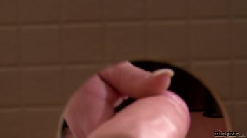 Creamy Carina Screencap 5 on www.sinx.com