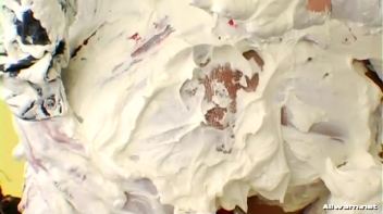 Messy Icing Encounter Screencap 55 on www.sinx.com