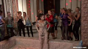 Slippin' and Slidin' Mud Satisfaction Screencap 3 on www.sinx.com