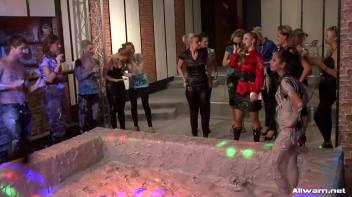 Slippin' and Slidin' Mud Satisfaction Screencap 5 on www.sinx.com