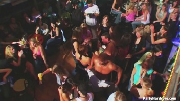Party Hardcore Vol. 85 Part 1 - Cam 3 Screencap 65 on www.sinx.com