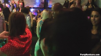 Party Hardcore Gone Crazy Vol. 13 Part 4 - Cam 3 Screencap 31 on www.sinx.com