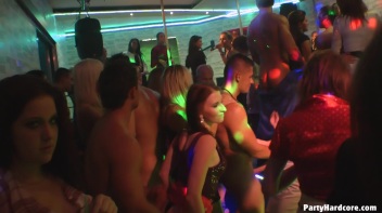 Party Hardcore Gone Crazy Vol. 13 Part 4 - Cam 3 Screencap 33 on www.sinx.com