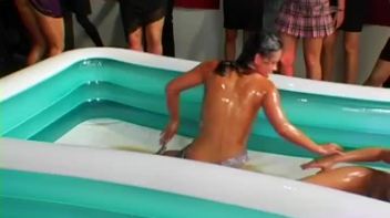 Doesn't Even Matter Who Started The Fight Screencap 50 on www.sinx.com