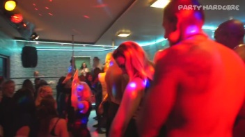 Party Hardcore Gone Crazy Vol. 14 Part 6 - Cam 2 Screencap 71 on www.sinx.com