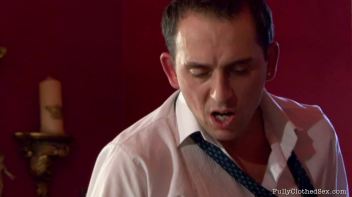 The Girlfriend Conspiracy Screencap 84 on www.sinx.com