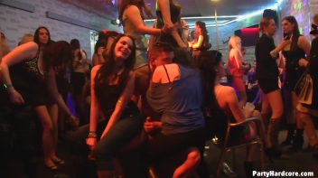 Party Hardcore Gone Crazy Vol. 9 Part 6 - Cam 1 Screencap 46 on www.sinx.com