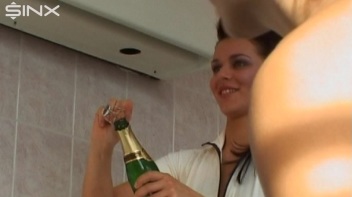 Wet Pool Fun For Champagne Babes Screencap 5 on www.sinx.com