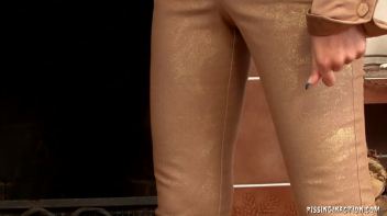 Pee Sex on a Bearskin Rug Screencap 9 on www.sinx.com