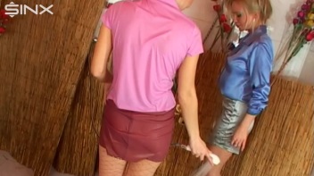 Gorgeous Girls Drench Each Other With Water Screencap 6 on www.sinx.com