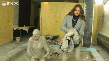 Assistant Helps Sexy Boss Out Of Muddy Pool Screencap 25 on www.sinx.com