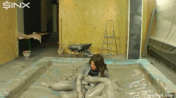 Assistant Helps Sexy Boss Out Of Muddy Pool Screencap 32 on www.sinx.com
