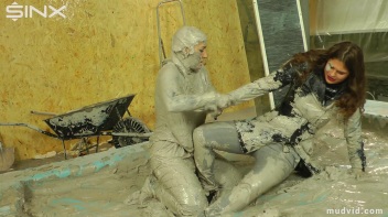 Assistant Helps Sexy Boss Out Of Muddy Pool Screencap 9 on www.sinx.com