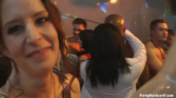 Party Hardcore Gone Crazy Vol. 11 Part 5 - Cam 4 Screencap 60 on www.sinx.com
