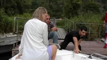 Let's Go on a Piss Trip! Screencap 7 on www.sinx.com