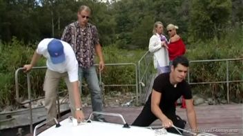 Let's Go on a Piss Trip! Screencap 8 on www.sinx.com