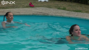 Sexy Swim Babes Play In The Pool Screencap 16 on www.sinx.com