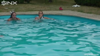 Sexy Swim Babes Play In The Pool Screencap 39 on www.sinx.com