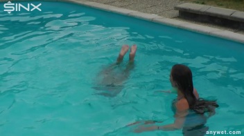 Sexy Swim Babes Play In The Pool Screencap 44 on www.sinx.com