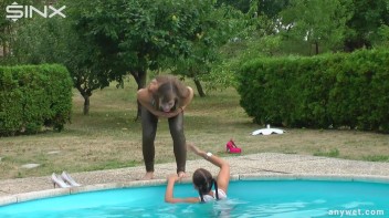 Sexy Swim Babes Play In The Pool Screencap 12 on www.sinx.com