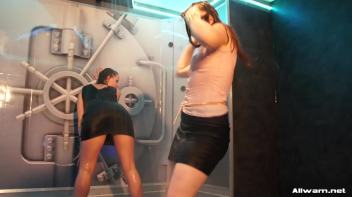 Wetlook Wonders Dance Their Asses Off Screencap 14 on www.sinx.com