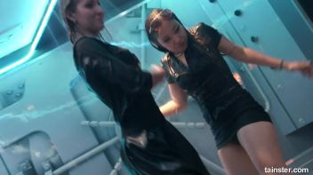 Soaking wet sexy babes Screencap 41 on www.sinx.com