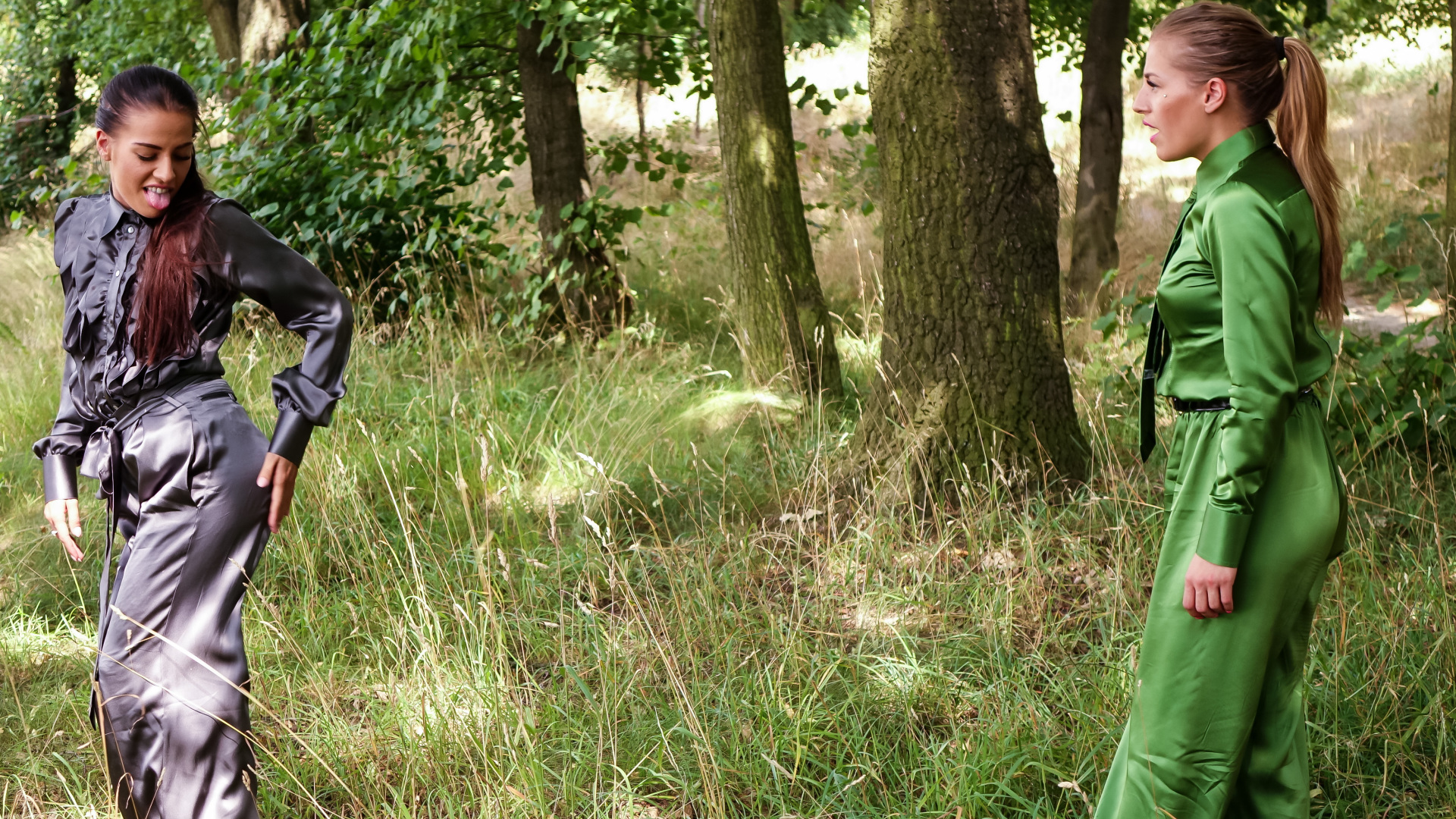 Feisty Twins Catfight In The Woods on www.sinx.com
