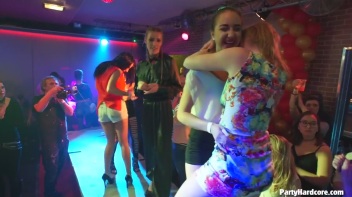 Party Hardcore Gone Crazy Vol. 36 Part 5 - Cam 3 Screencap 45 on www.sinx.com