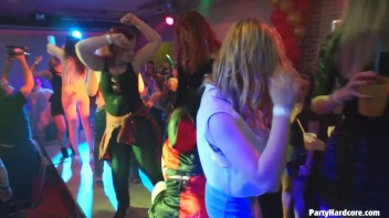Party Hardcore Gone Crazy Vol. 36 Part 5 - Cam 3 Screencap 56 on www.sinx.com