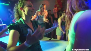 Party Hardcore Gone Crazy Vol. 36 Part 5 - Cam 3 Screencap 64 on www.sinx.com