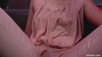 Pissing On This Pretty Pussy In Pink! Screencap 76 on www.sinx.com