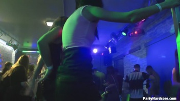 Party Hardcore Gone Crazy Vol. 32 Part 3 - Cam 1 Screencap 95 on www.sinx.com