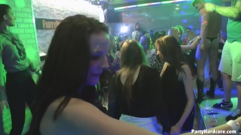 Party Hardcore Gone Crazy Vol. 32 Part 3 - Cam 1 Screencap 37 on www.sinx.com