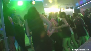 Party Hardcore Gone Crazy Vol. 32 Part 3 - Cam 1 Screencap 47 on www.sinx.com