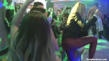 Party Hardcore Gone Crazy Vol. 32 Part 3 - Cam 1 Screencap 50 on www.sinx.com