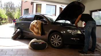 Piss Sluts Demand Some Compensation Screencap 1 on www.sinx.com