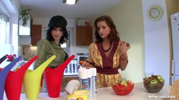 Swamped in Slop Screencap 2 on www.sinx.com