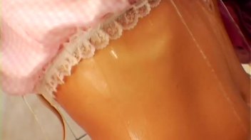 Rubbin' In The Tub Screencap 103 on www.sinx.com