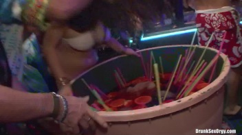 Bikini Beach Balls Part 6 - Cam 1 Screencap 55 on www.sinx.com
