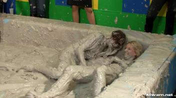 Jeans vs. Latex Mud Battle Screencap 33 on www.sinx.com