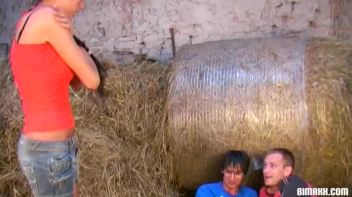 Bisexual hay day Screencap 4 on www.sinx.com