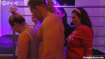 Party Hardcore Gone Crazy Vol. 44 Part 5 - Cam 1 Screencap 54 on www.sinx.com