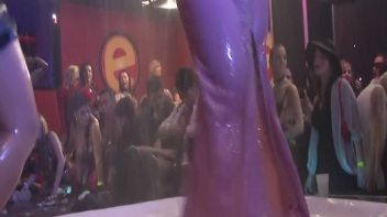 Raunch Auction Part 2 - Cam 3 Screencap 88 on www.sinx.com